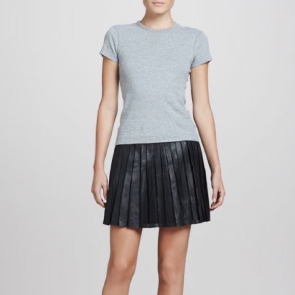 Theory Caon Perforated Pleated Leather Mini Skirt - Picture 4 of 12